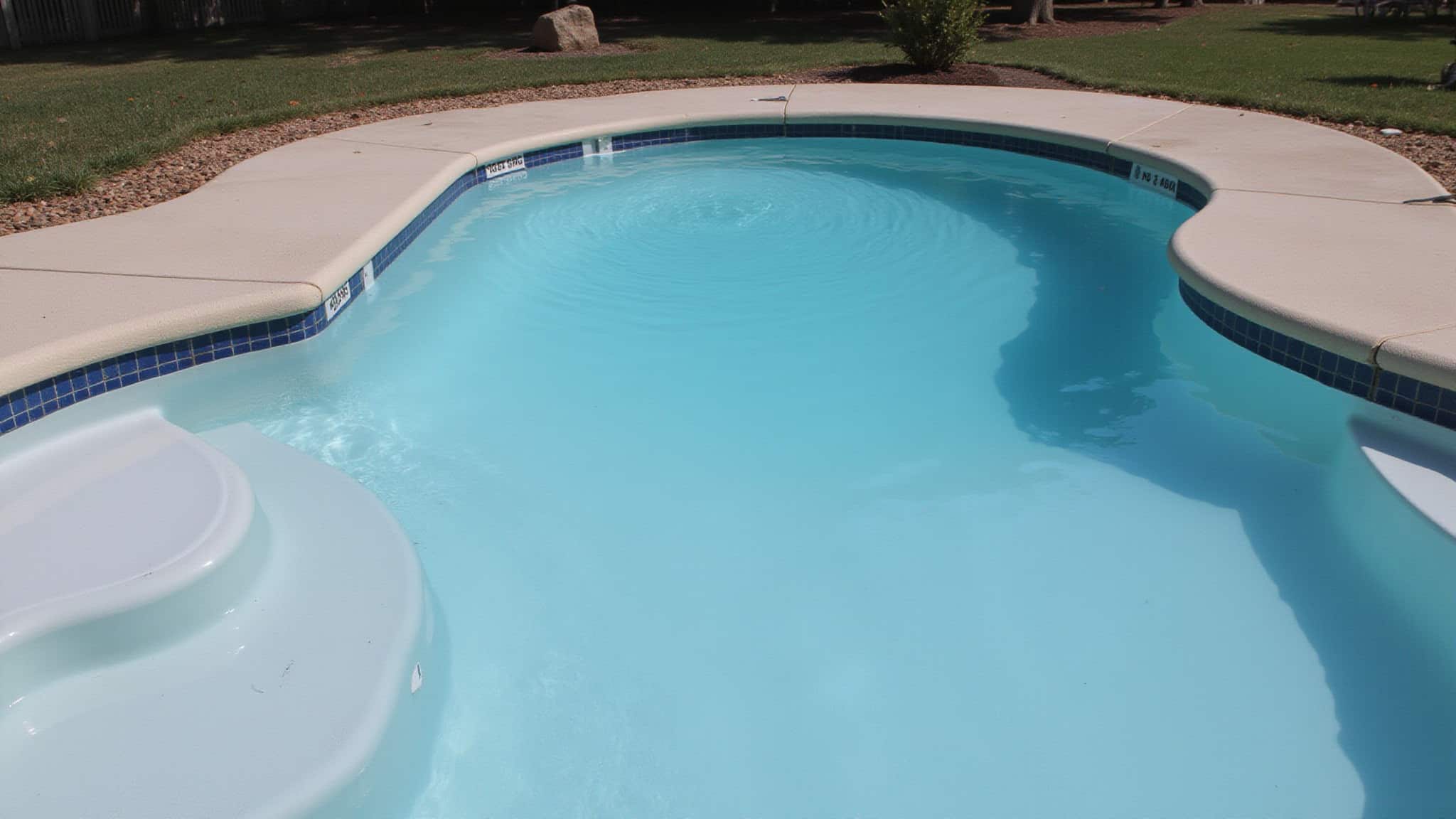 uv degrades gelcoat causes chalking